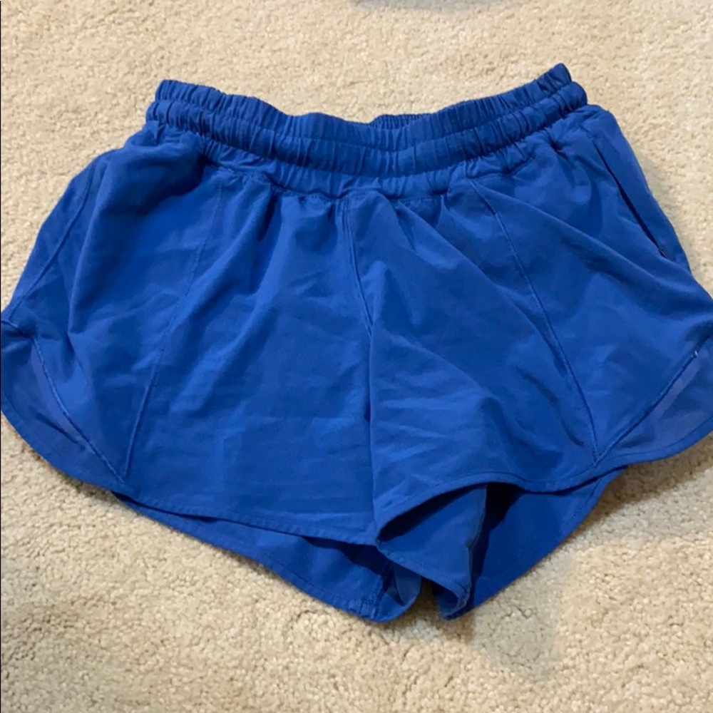 Lululemon Hotty Hot Shorts 4”